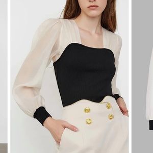 NWT puff sleeve blouse